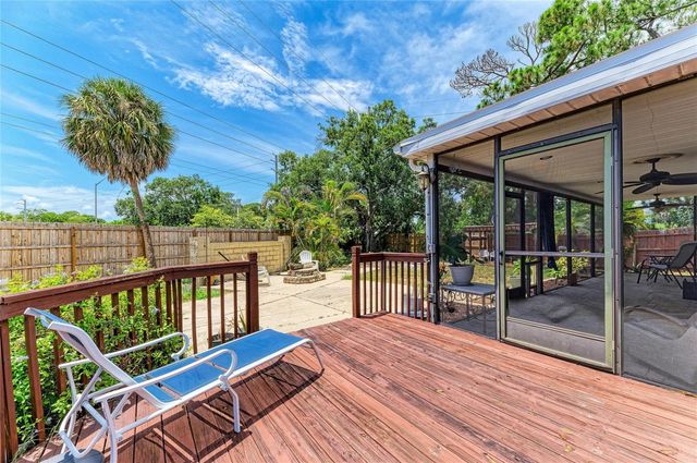 2226 LOCKWOOD MEADOWS DRIVE, Sarasota, FL 34234
