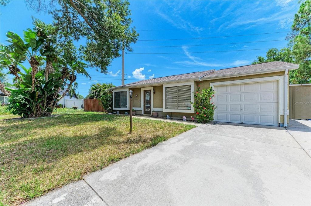 2226 LOCKWOOD MEADOWS DRIVE, Sarasota, FL 34234