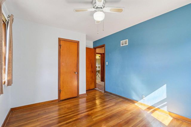 3163 S 28th STREET, Milwaukee, WI 53215