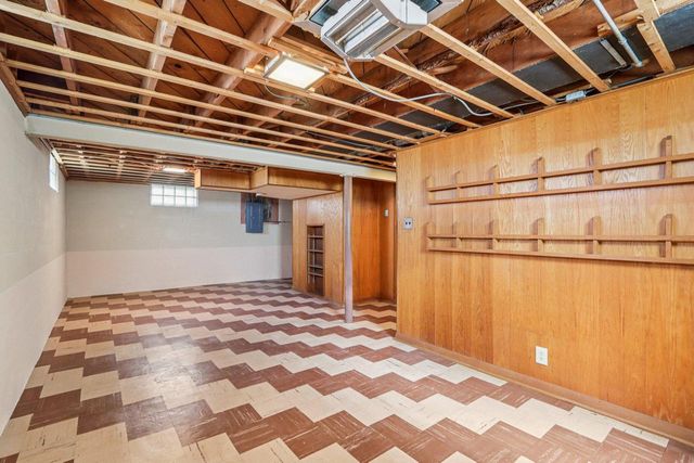 3163 S 28th STREET, Milwaukee, WI 53215