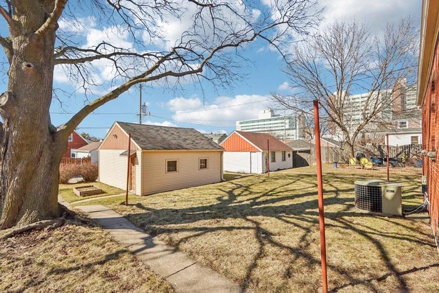 3163 S 28th STREET, Milwaukee, WI 53215