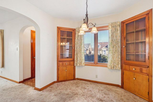 3163 S 28th STREET, Milwaukee, WI 53215