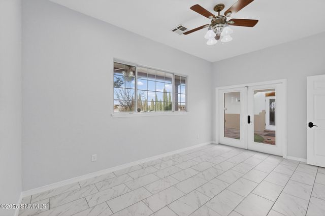 2807 Diamond Springs Drive, Las Cruces, NM 88011