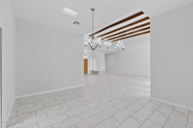 2807 Diamond Springs Drive, Las Cruces, NM 88011