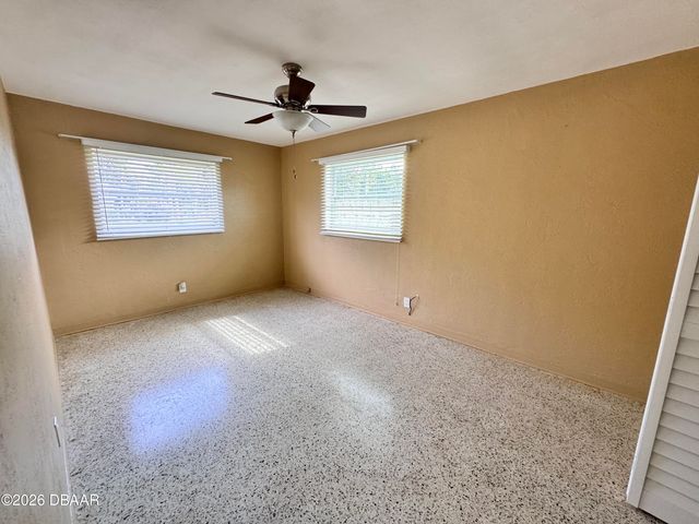302 Fox Place, Port Orange, FL 32127