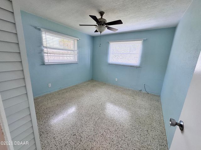 302 Fox Place, Port Orange, FL 32127