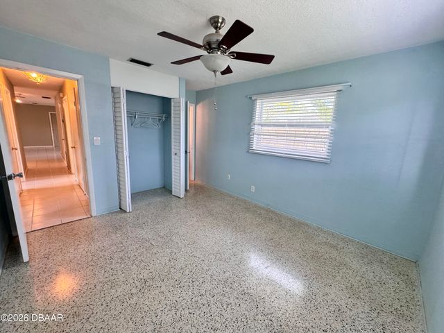 302 Fox Place, Port Orange, FL 32127