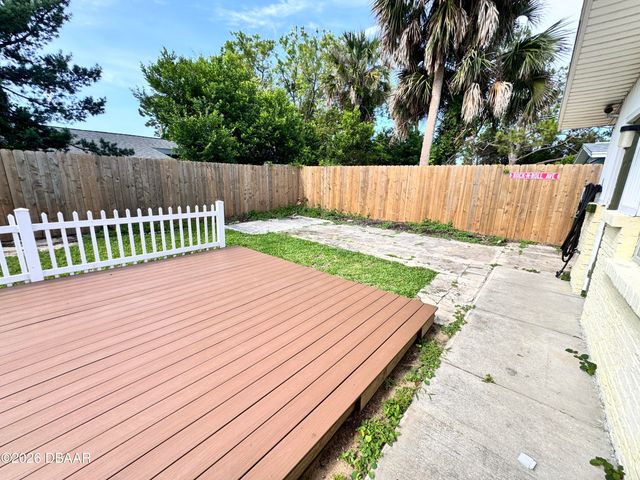 302 Fox Place, Port Orange, FL 32127