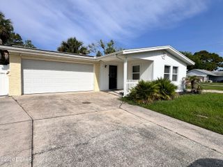 302 Fox Place, Port Orange, FL 32127