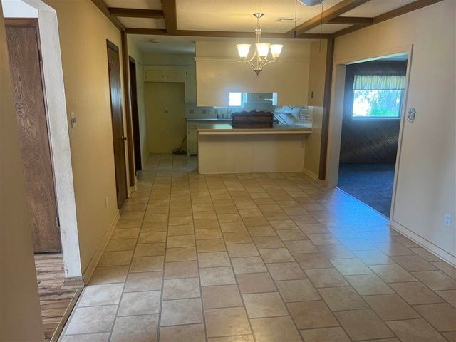 3301 NE Pioneer Blvd, Lawton, OK 73507