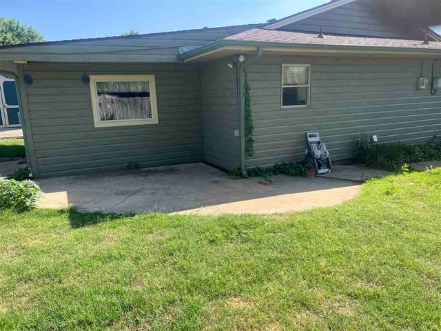 3301 NE Pioneer Blvd, Lawton, OK 73507