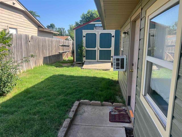 3301 NE Pioneer Blvd, Lawton, OK 73507