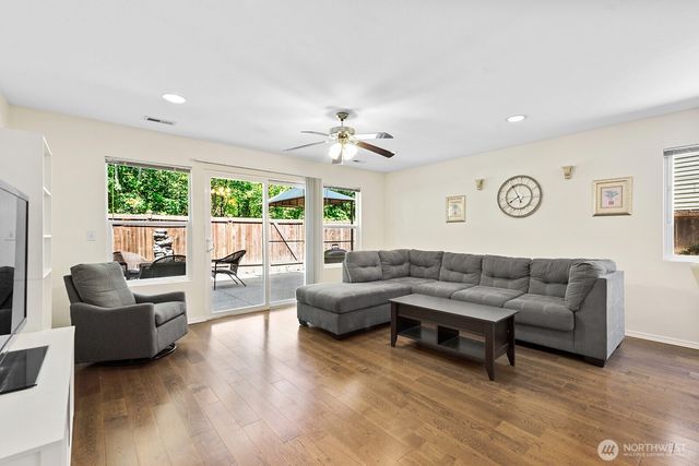 13608 56th Avenue SE, Everett, WA 98208