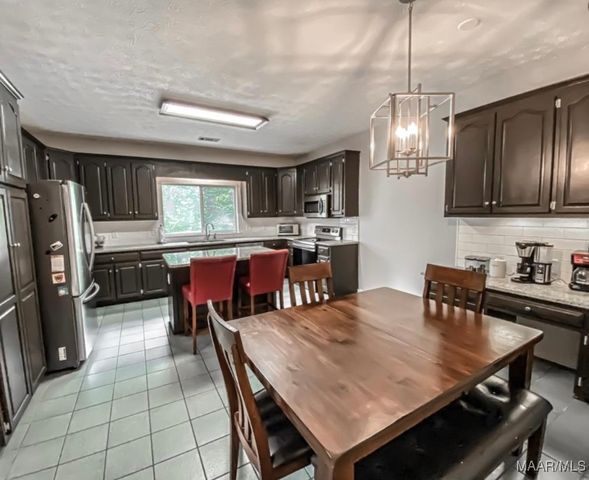 1525 EMERALD MOUNTAIN Parkway, Wetumpka, AL 36093