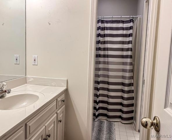 1525 EMERALD MOUNTAIN Parkway, Wetumpka, AL 36093