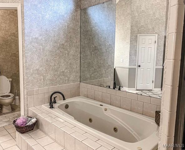 1525 EMERALD MOUNTAIN Parkway, Wetumpka, AL 36093