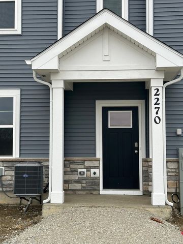 2270 Barbera Drive, Oswego, IL 60543