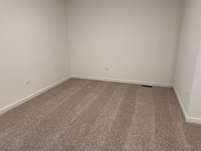 2270 Barbera Drive, Oswego, IL 60543