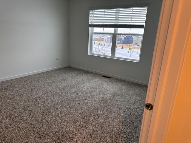 2270 Barbera Drive, Oswego, IL 60543