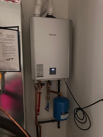 2270 Barbera Drive, Oswego, IL 60543