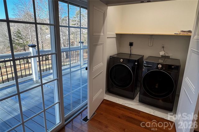 426 Shadow Wood Drive, Leicester, NC 28748