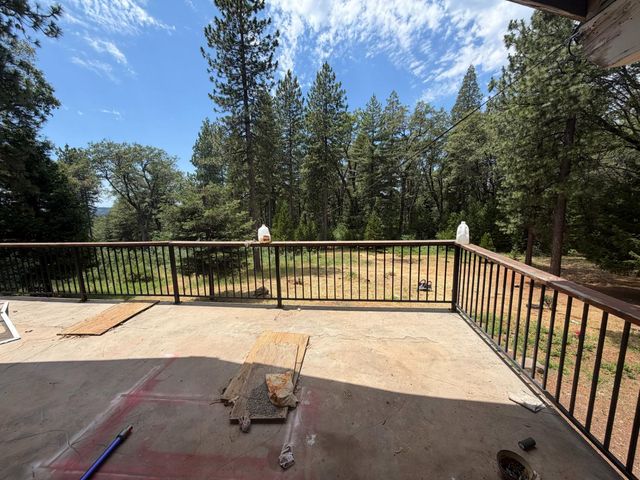 13971 Ryans Ranch Rd, Grass Valley, CA 95945