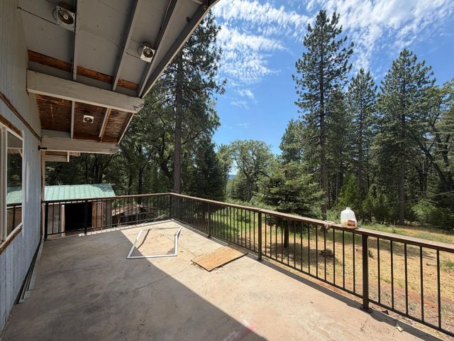 13971 Ryans Ranch Rd, Grass Valley, CA 95945
