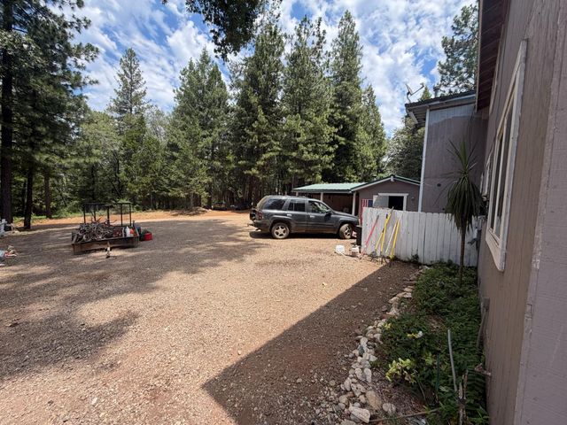 13971 Ryans Ranch Rd, Grass Valley, CA 95945