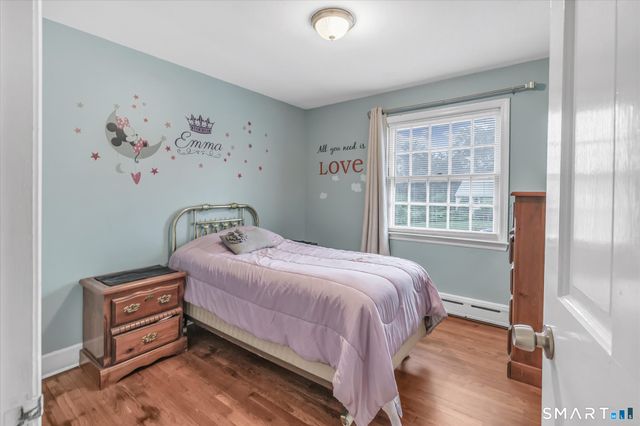 7 Thorburn Avenue, Trumbull, CT 06611