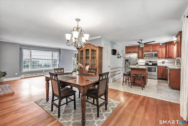 7 Thorburn Avenue, Trumbull, CT 06611