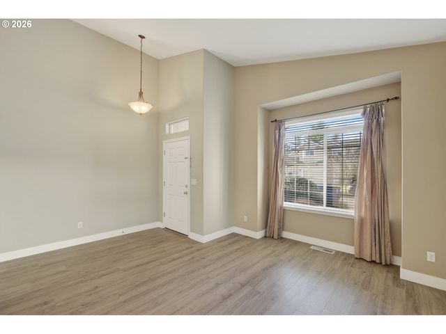 17805 Se 12TH Dr, Vancouver, WA 98683