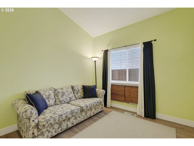 17805 Se 12TH Dr, Vancouver, WA 98683