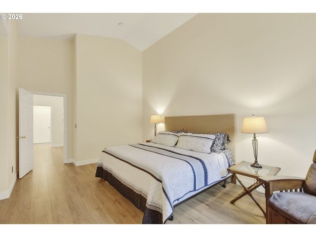 17805 Se 12TH Dr, Vancouver, WA 98683