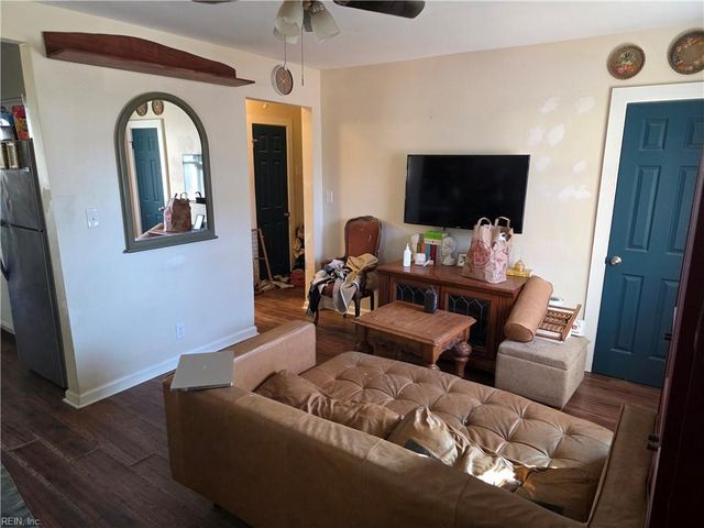 3404 Peronne AVE, Norfolk, VA 23509