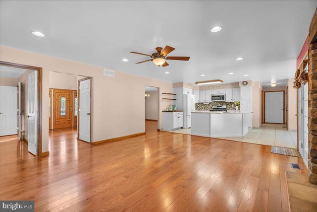 1001 CARMEL RD, Millville, NJ 08332