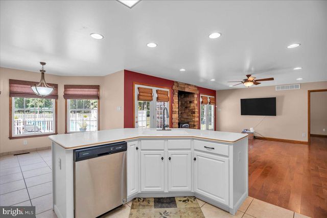 1001 CARMEL RD, Millville, NJ 08332