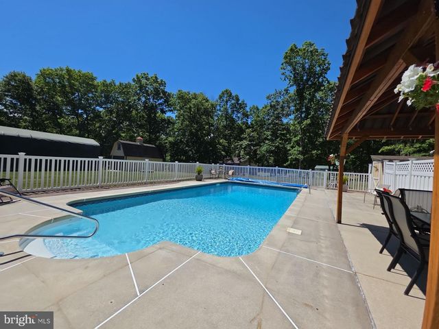 1001 CARMEL RD, Millville, NJ 08332