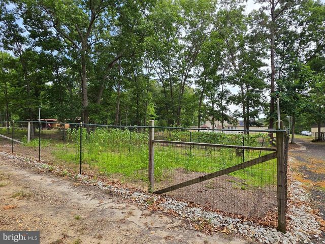 1001 CARMEL RD, Millville, NJ 08332