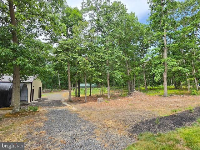 1001 CARMEL RD, Millville, NJ 08332