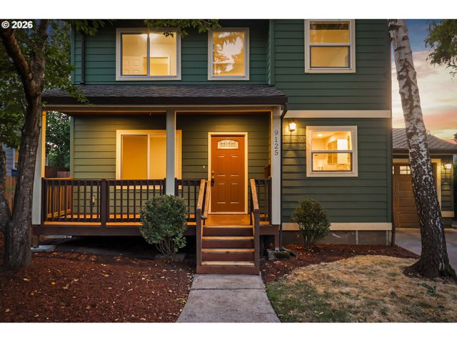 9125 N GENEVA Ave, Portland, OR 97203
