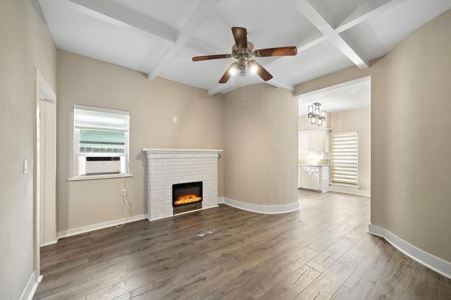 4618 Mckinney Street 1, Houston, TX 77023