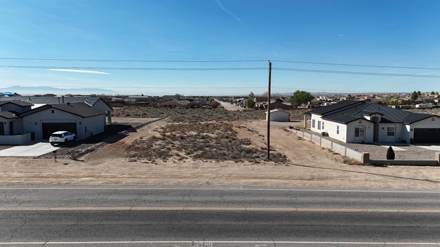 600-604 Northern Boulevard NE, Rio Rancho, NM 87124