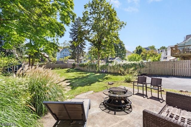 15 Lake Rd, Morristown Town, NJ 07960
