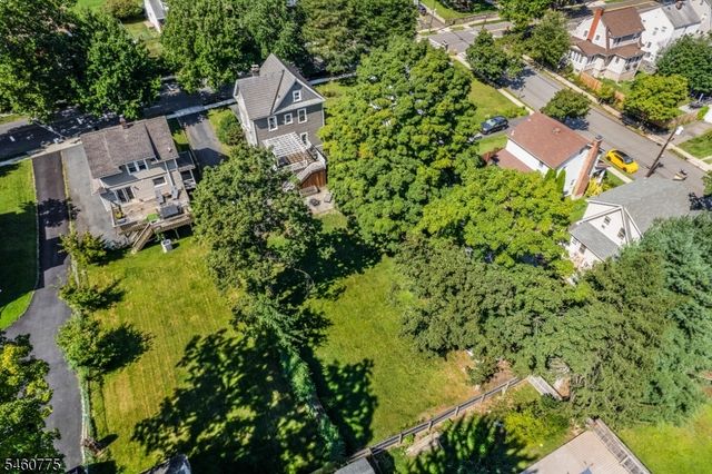 15 Lake Rd, Morristown Town, NJ 07960