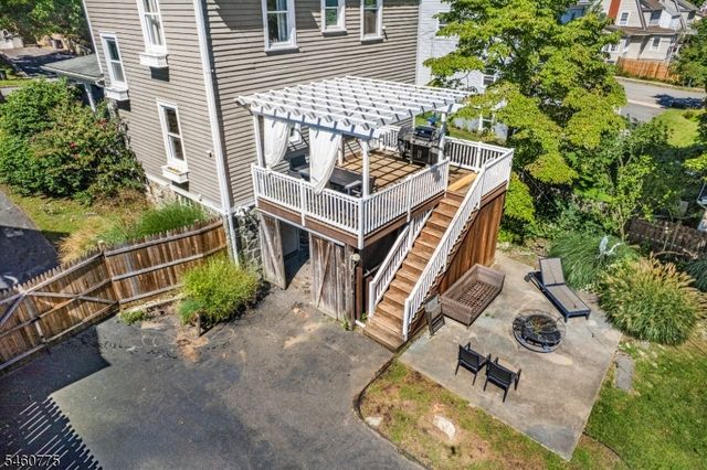 15 Lake Rd, Morristown Town, NJ 07960