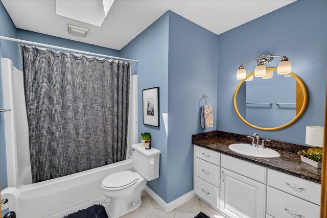 1416 Kings Lynn Road, Stoughton, WI 53589