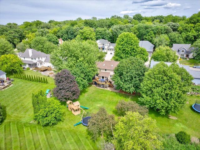 1416 Kings Lynn Road, Stoughton, WI 53589
