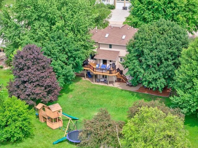 1416 Kings Lynn Road, Stoughton, WI 53589