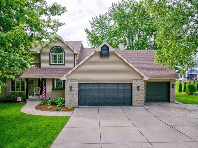 1416 Kings Lynn Road, Stoughton, WI 53589