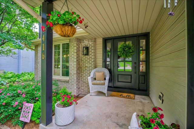 1416 Kings Lynn Road, Stoughton, WI 53589